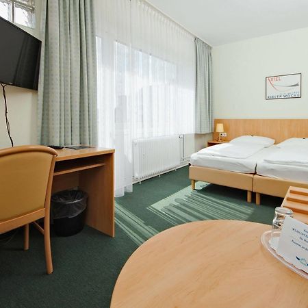 Hotel Wiking Кіль Екстер'єр фото