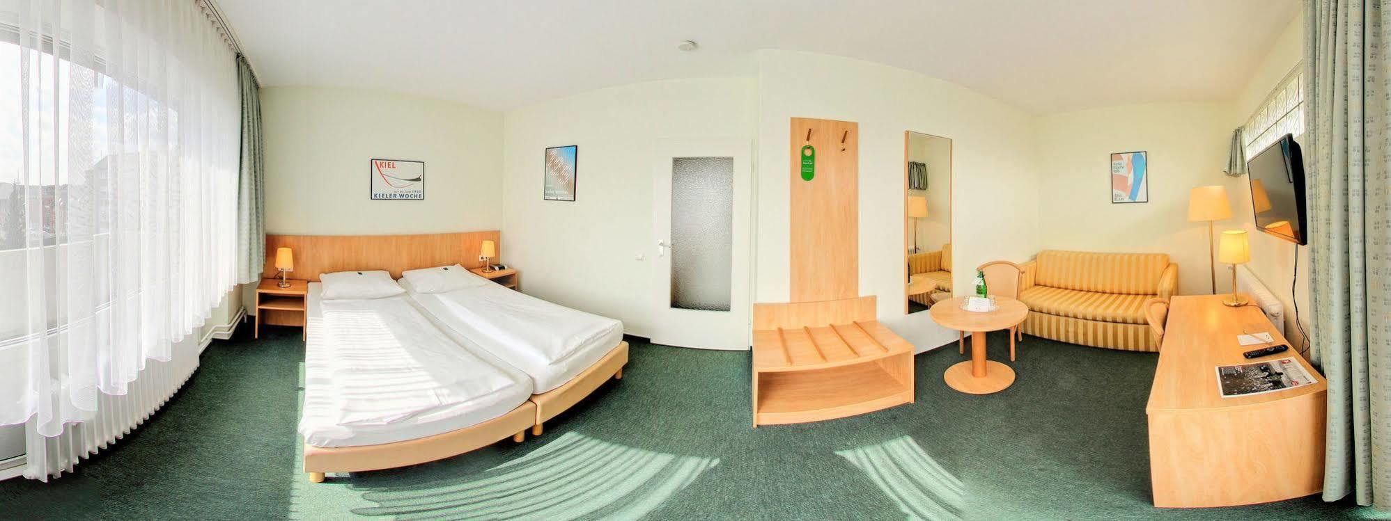 Hotel Wiking Кіль Екстер'єр фото