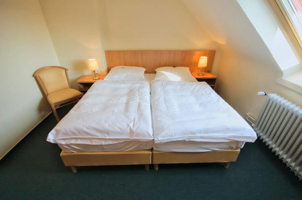 Hotel Wiking Кіль Екстер'єр фото